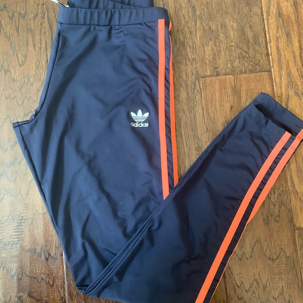 Adidas 3 stripe leggings